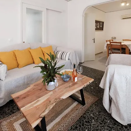 בית נופש Zervou House North Corfu Loútsai