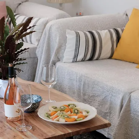 Zervou House North Corfu * Loútsai