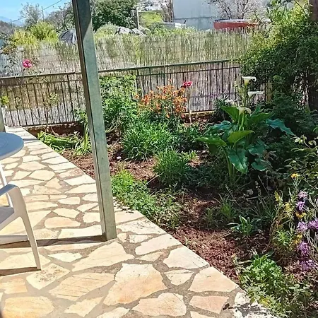 Zervou House North Corfu Loútsai