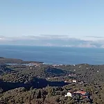 Zervou House North Corfu * Loútsai
